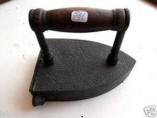 OLD IRON,EISEN, ANCIEN, VIEUX FER à REPASSER , Braise Ou Pierre (n° 211)