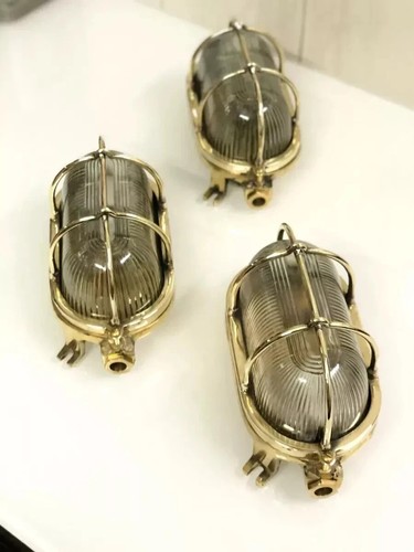 Ancien luminaire navire - luminaire,