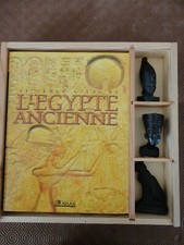 Livre l'Egypte Ancienne dans son coffret avec statuette
