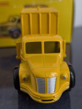 Dinky Toys Atlas - 581 N Plateau Berliet Avec Container " Bailly "