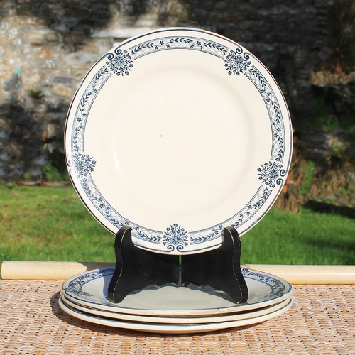 Set anciennes assiettes - de,