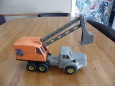 TRACTEUR TBO 15  BERLIET PELLE