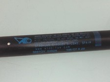 Verin de coffre CITROEN C2