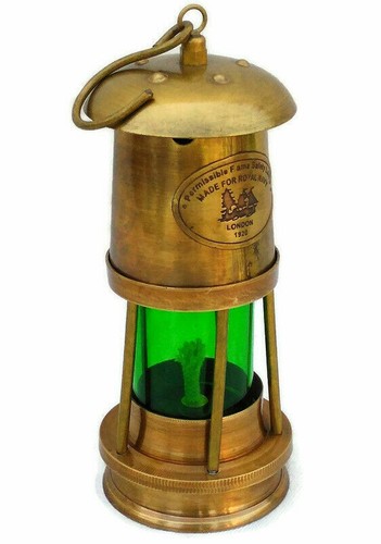 Lampe pétrole lanterne - pétrole,