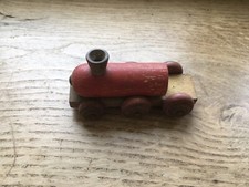 Magnifique Petit Train en bois Artisanal Jouet ancien en bois Locomotive en bois