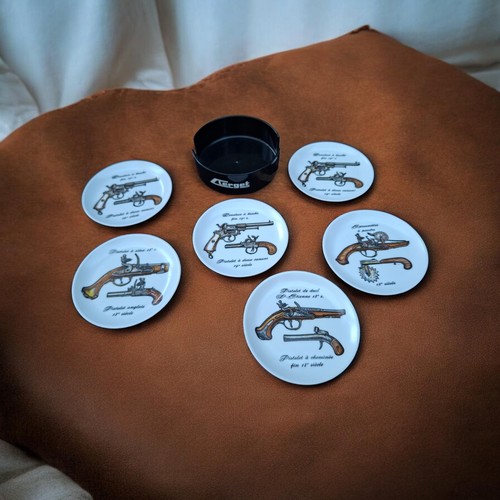 Sous verres vintage - ​6, armes