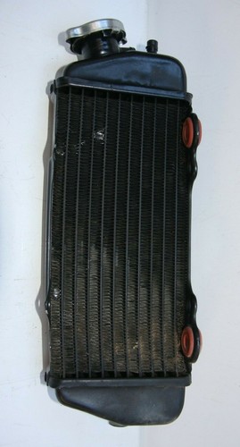 Radiateur droit right radiator - radiateur,