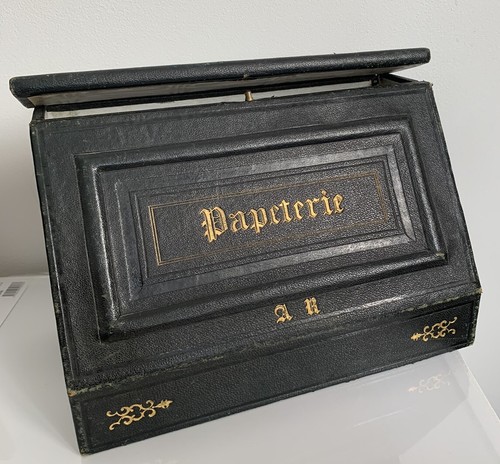 Ancien écritoire papeterie