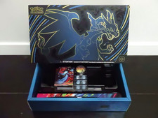 Coffret Pokémon - Méga-Dracaufeu X ex UPC avec tapis, étui pour deck, pièce, dés