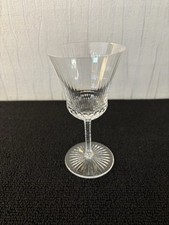 Verre à vin rouge modèle Appolo en cristal de Saint Louis