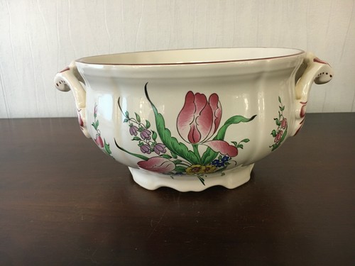Soupière cache pot en - /,