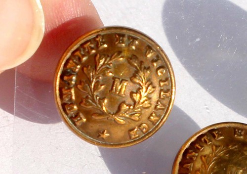 Antique uniform button - antique, /