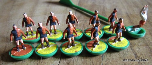 Subbuteo football 10 joueurs - subbuteo,