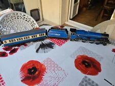 train echelle o locomotive 230