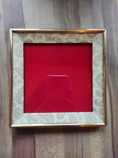 Cadre photo carré vintage à poser, motif cachemire beige et velours rouge