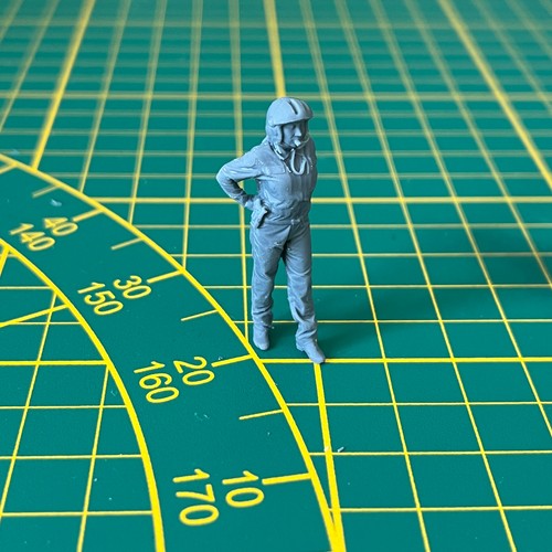 Figurine gendarmerie à - gendarmerie, 1/43