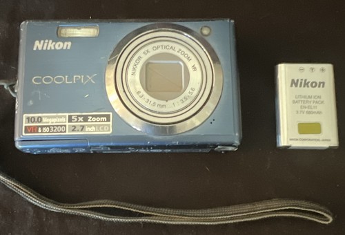 Nikon coolpix s560 - nikon,