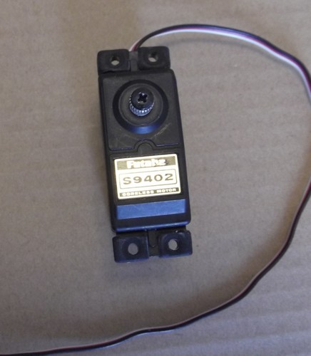 Futaba s9402 analog - s9402,
