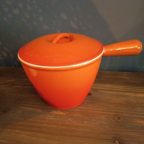 Creuset poêlon caquelon à - le,