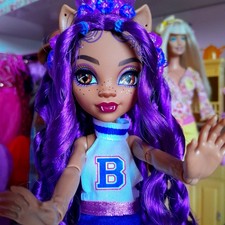 poupée Monster High Clawdeen