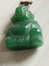 bouddha pendentif vert  jade