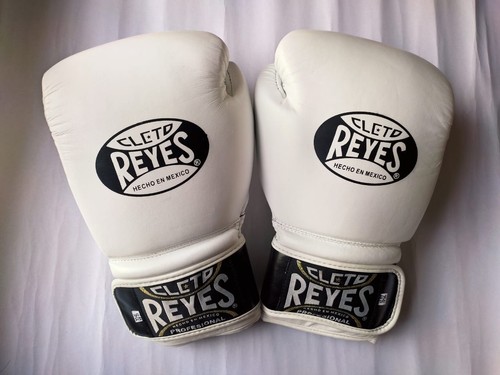 Cleto reyes hook and loop - reyes,