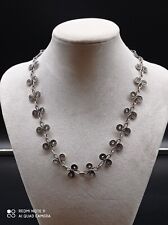 Ancien Collier ras de cou en argent massif poinçon 900 .