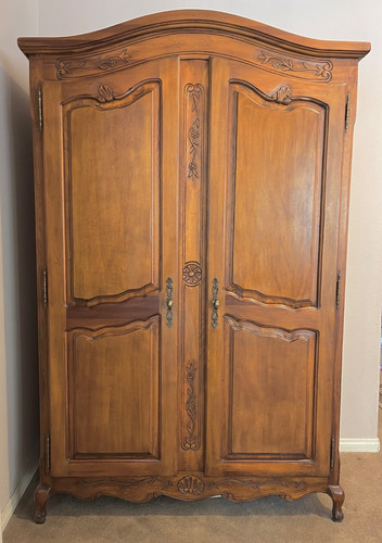 Gorgeous french hand carved - gorgeous,