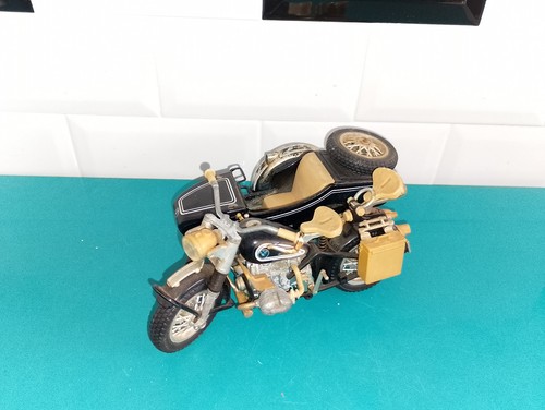 030825 moto miniature polistil - moto,