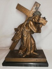 Ancien regule Jésus portant sa croix sur socle Décoration, Vintage H 32 cm 