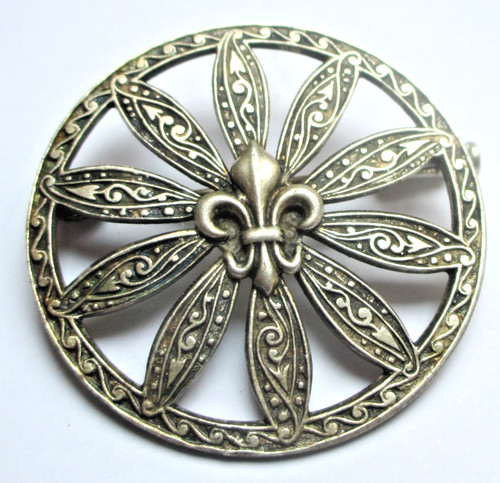 Ancienne broche ajourée - ancienne,