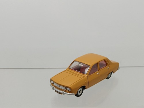 1424 renault caramel - 12, pneu