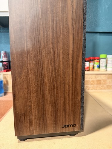 Jamo studio series 810 - jamo, wired