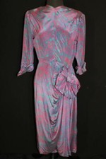 Robe Peplum En Soie Fines