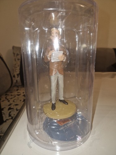 Herge reporter tintin resin - herge,