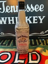 JACK DANIELS -- ?? BOUTEILLE