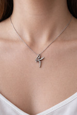 Collier pendentif fée