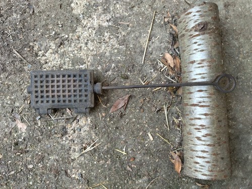 Ancien gaufrier fonte - ,