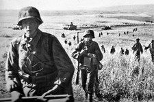WW2 - Waffen SS dans la steppe