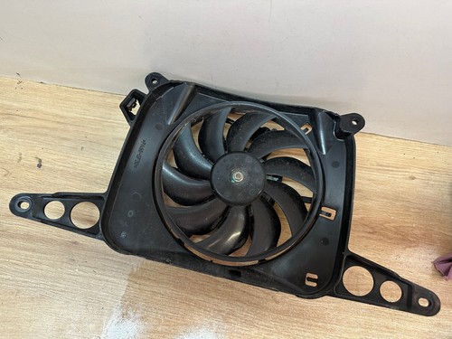 Ventilateur radiateur - un,