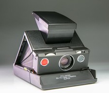 POLAROID SX-70 LAND CAMERA