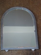 Avec poinçon de maître