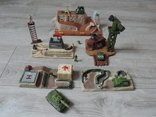 LOT BASES MILITAIRES MICRO