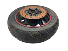 PNEU DE ROUE ARRIÈRE