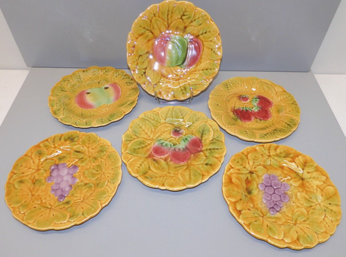 Assiettes a dessert - a,