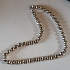 Monet collier 47 perles en