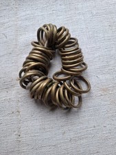 LOT 40  ANCIENS ANNEAUX TRINGLE DE RIDEAUX OU TENTURE