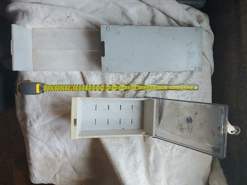Boîte plastique alu - boîte, et