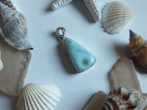 Collier avec larimar