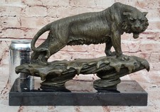 Majestic Bugatti Tigre Bronze Sculpture - Fait Faune Statue Par Français
